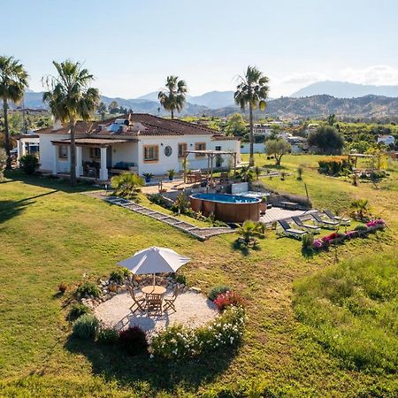 Casa De Los Suenos Coín Екстериор снимка